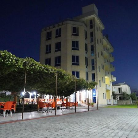 Hotel Restaurant Globi Велипойе Экстерьер фото