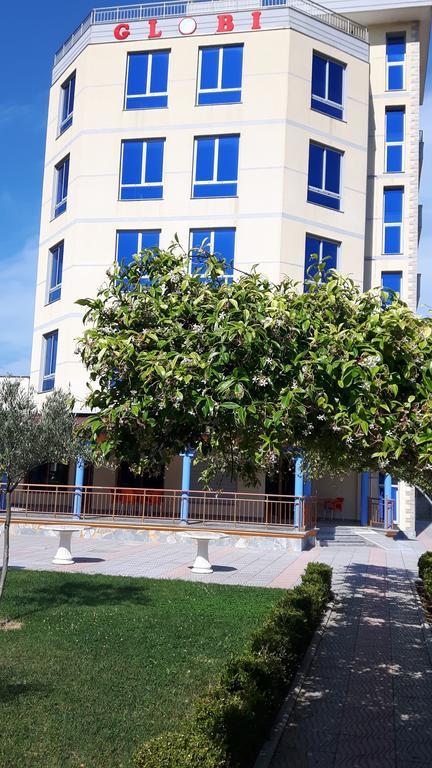 Hotel Restaurant Globi Велипойе Экстерьер фото